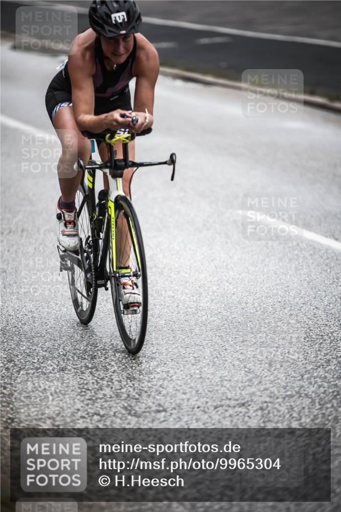 16.08.2026 - KN Förde Triathlon 2026 H.Heesch http://msf.ph/oto/9965304 16.08.2026 09:20:15 Radfahren 110, 113 meine-sportfotos.de