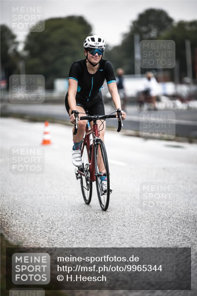 16.08.2026 - KN Förde Triathlon 2026 H.Heesch http://msf.ph/oto/9965344 16.08.2026 09:21:04 Radfahren 107, 118, 125, 160 meine-sportfotos.de