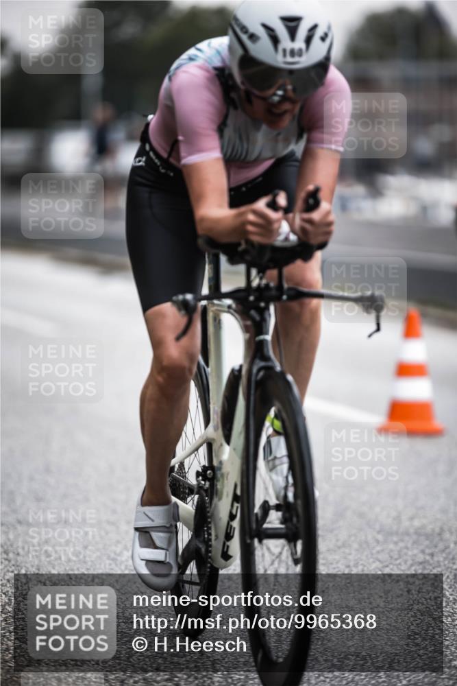 16.08.2026 - KN Förde Triathlon 2026 H.Heesch http://msf.ph/oto/9965368 16.08.2026 09:21:10 Radfahren 118, 160 meine-sportfotos.de