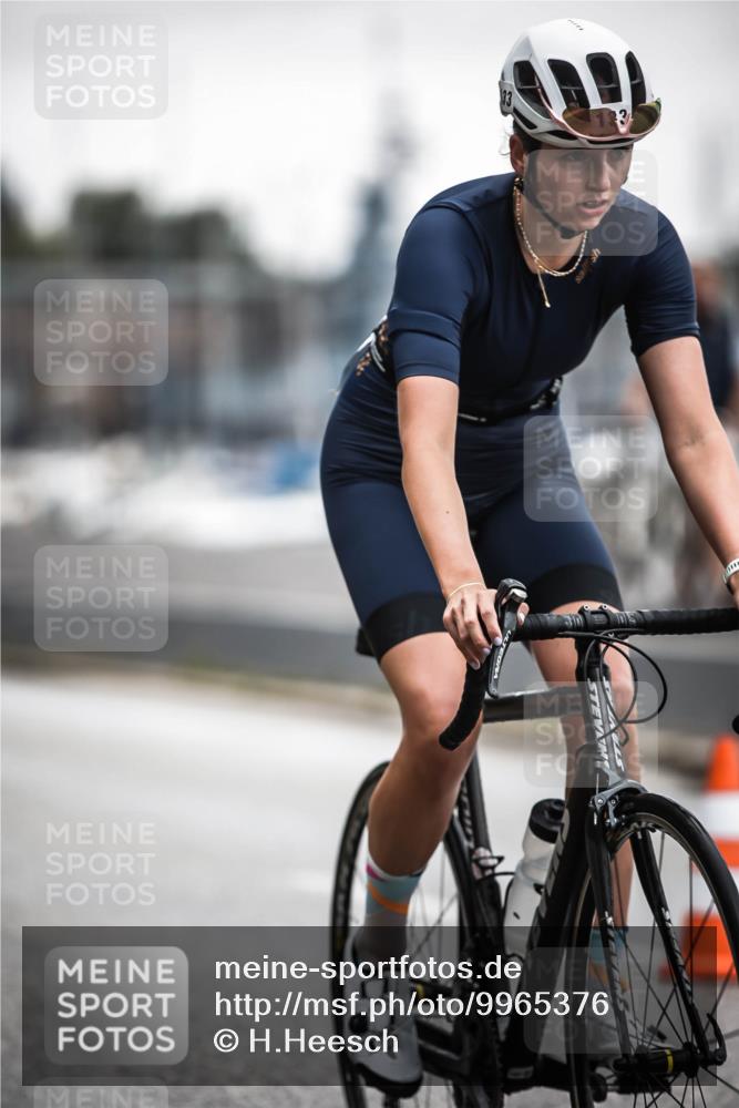 16.08.2026 - KN Förde Triathlon 2026 H.Heesch http://msf.ph/oto/9965376 16.08.2026 09:21:30 Radfahren 133, 154 meine-sportfotos.de