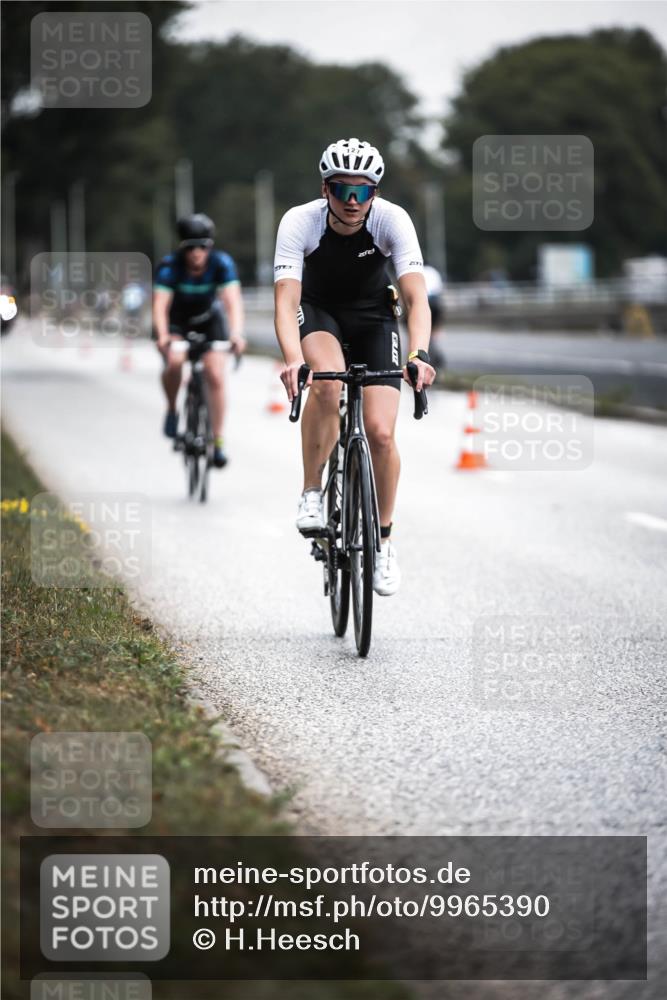 16.08.2026 - KN Förde Triathlon 2026 H.Heesch http://msf.ph/oto/9965390 16.08.2026 09:22:29 Radfahren 127, 148 meine-sportfotos.de