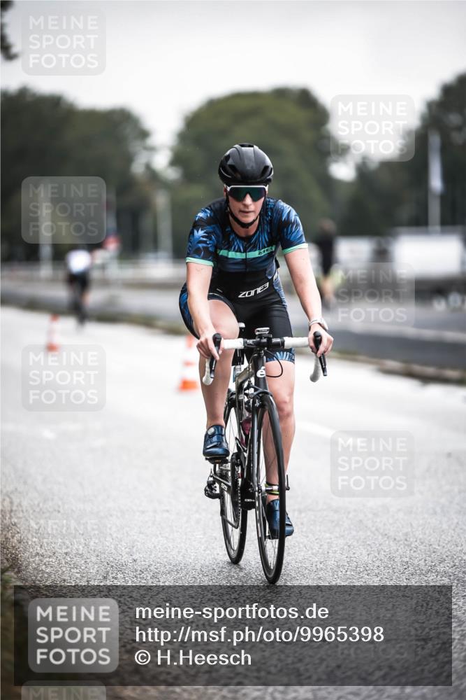 16.08.2026 - KN Förde Triathlon 2026 H.Heesch http://msf.ph/oto/9965398 16.08.2026 09:22:30 Radfahren 127, 148 meine-sportfotos.de