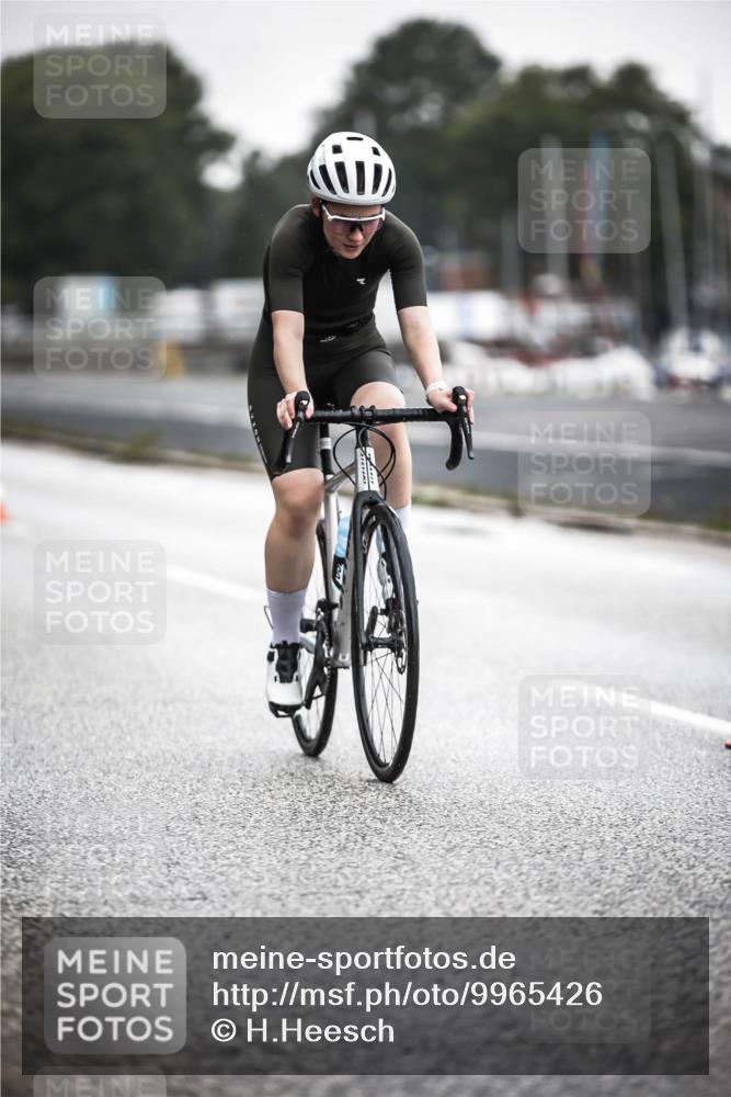 16.08.2026 - KN Förde Triathlon 2026 H.Heesch http://msf.ph/oto/9965426 16.08.2026 09:23:00 Radfahren 104, 123, 130, 145, 150, 153, 159 meine-sportfotos.de