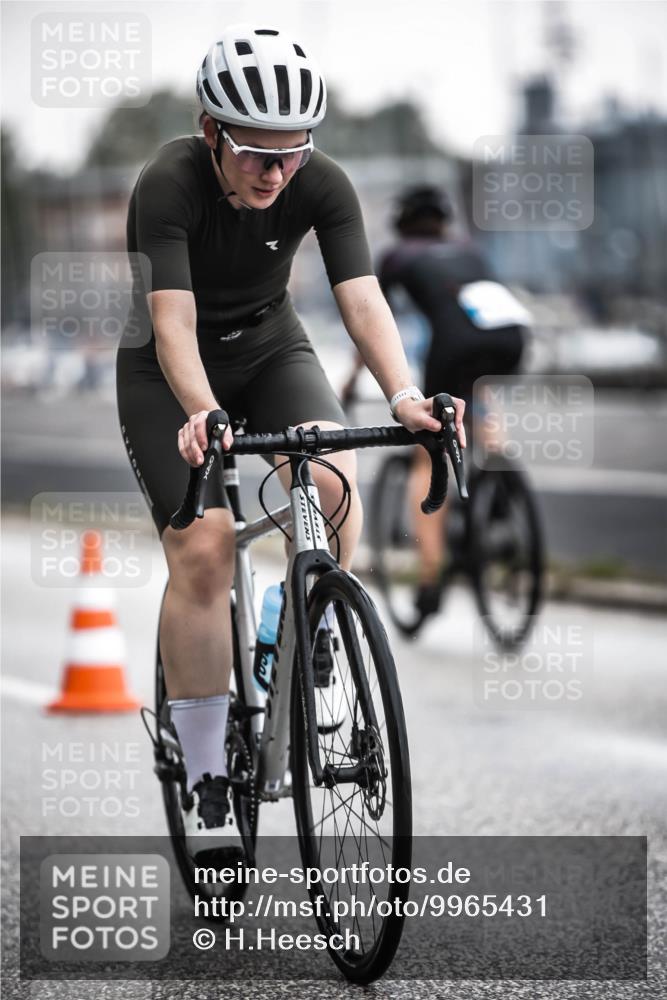 16.08.2026 - KN Förde Triathlon 2026 H.Heesch http://msf.ph/oto/9965431 16.08.2026 09:23:00 Radfahren 104, 123, 130, 145, 150, 153, 159 meine-sportfotos.de