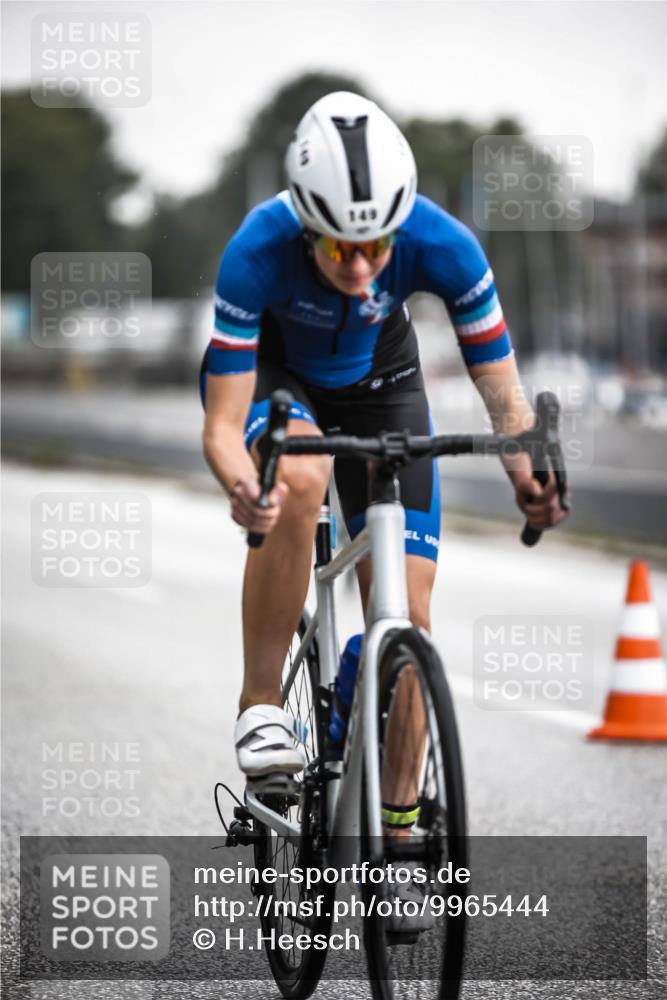 16.08.2026 - KN Förde Triathlon 2026 H.Heesch http://msf.ph/oto/9965444 16.08.2026 09:23:06 Radfahren 123, 143, 149, 159 meine-sportfotos.de
