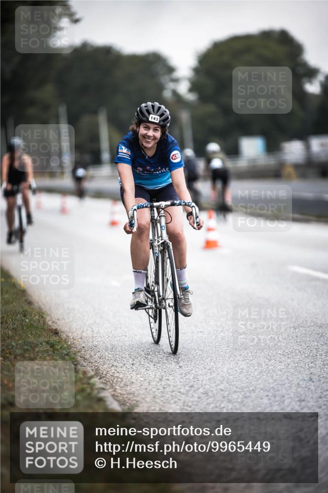 16.08.2026 - KN Förde Triathlon 2026 H.Heesch http://msf.ph/oto/9965449 16.08.2026 09:23:11 Radfahren 112, 143 meine-sportfotos.de
