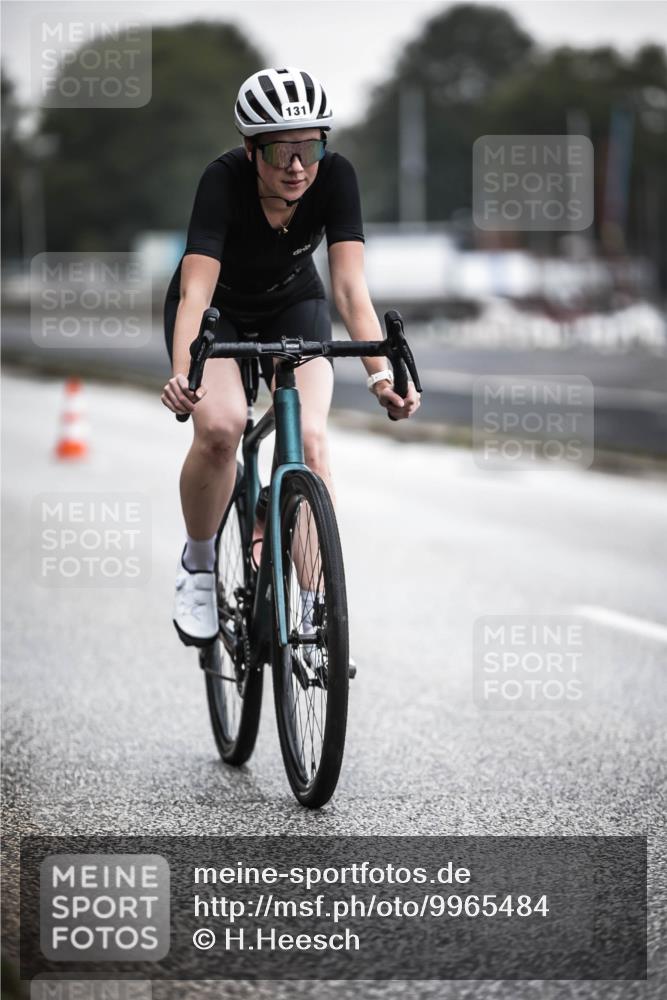 16.08.2026 - KN Förde Triathlon 2026 H.Heesch http://msf.ph/oto/9965484 16.08.2026 09:23:39 Radfahren 131, 155 meine-sportfotos.de
