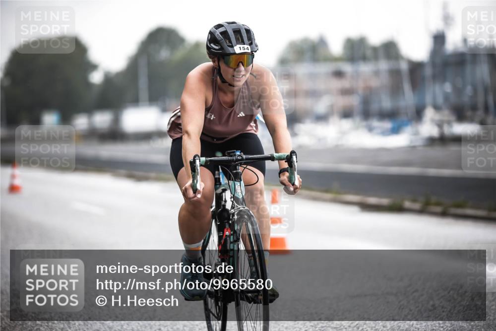 16.08.2026 - KN Förde Triathlon 2026 H.Heesch http://msf.ph/oto/9965580 16.08.2026 09:24:08 Radfahren 105, 108, 120, 154 meine-sportfotos.de