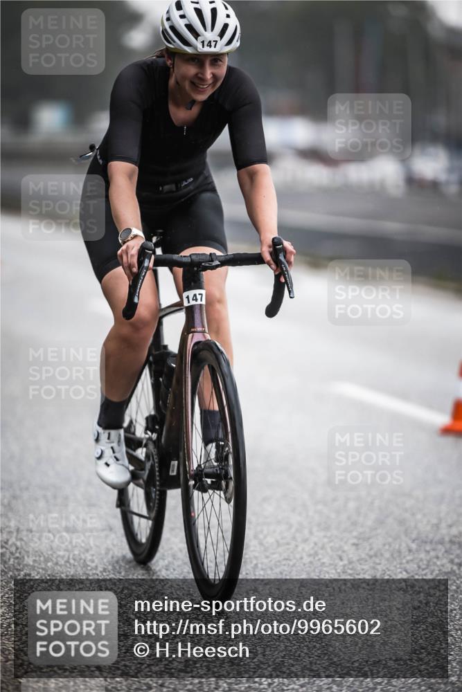 16.08.2026 - KN Förde Triathlon 2026 H.Heesch http://msf.ph/oto/9965602 16.08.2026 09:24:20 Radfahren 147, 175, 183, 197 meine-sportfotos.de