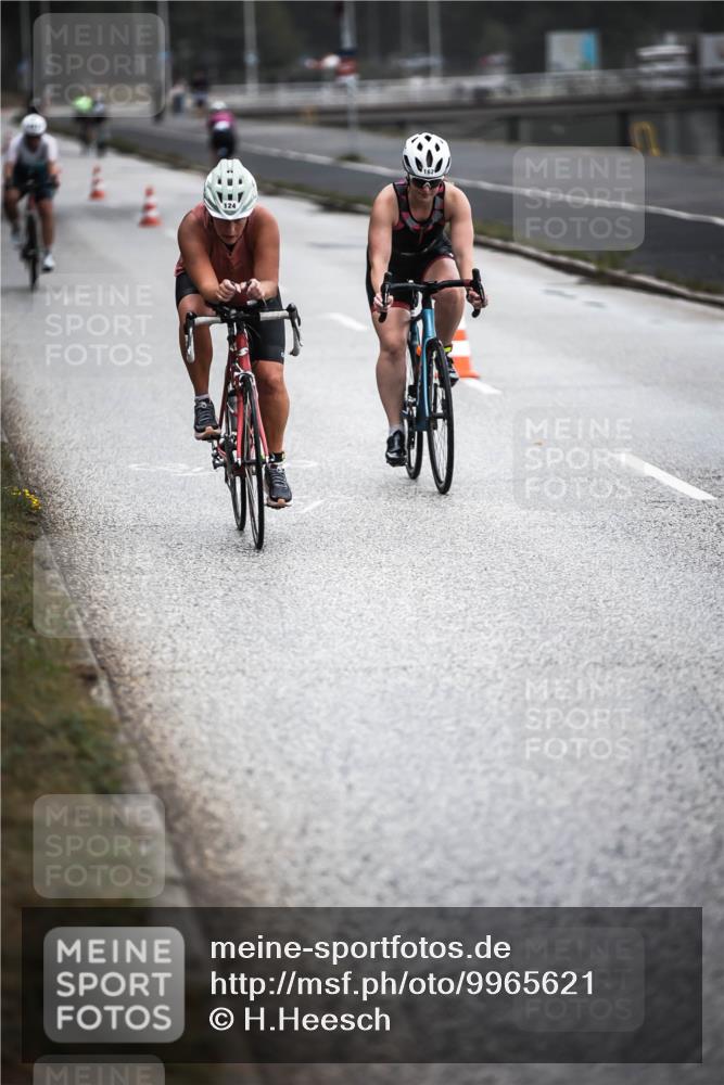 16.08.2026 - KN Förde Triathlon 2026 H.Heesch http://msf.ph/oto/9965621 16.08.2026 09:24:41 Radfahren 124, 158, 162 meine-sportfotos.de