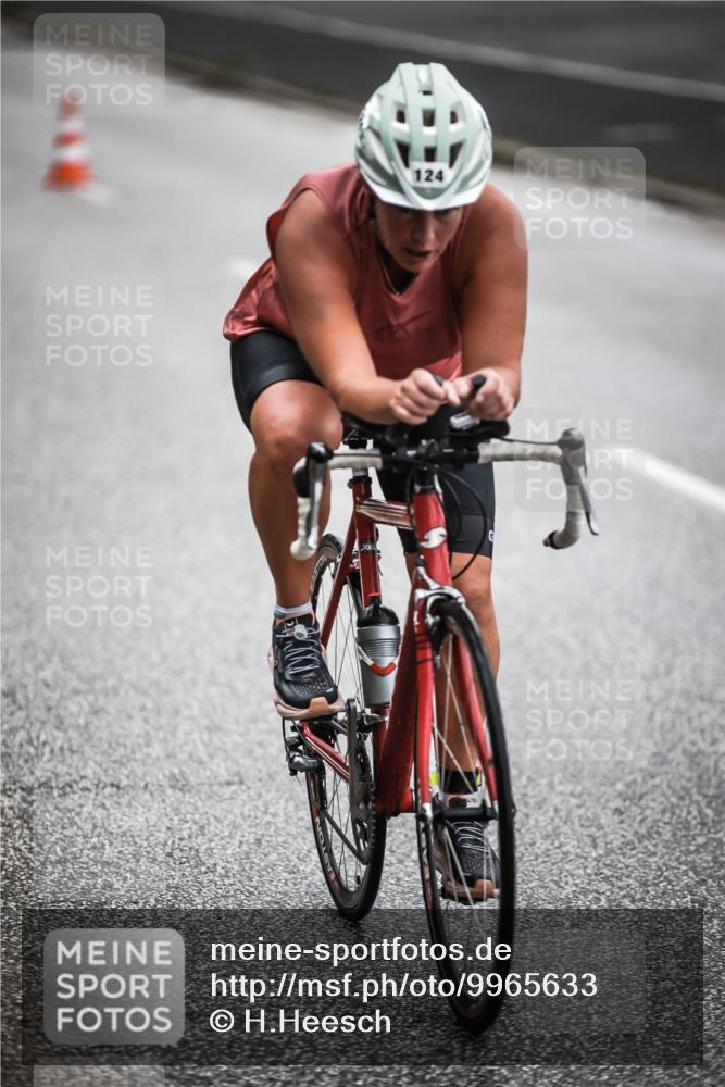 16.08.2026 - KN Förde Triathlon 2026 H.Heesch http://msf.ph/oto/9965633 16.08.2026 09:24:43 Radfahren 124, 158, 162, 189 meine-sportfotos.de