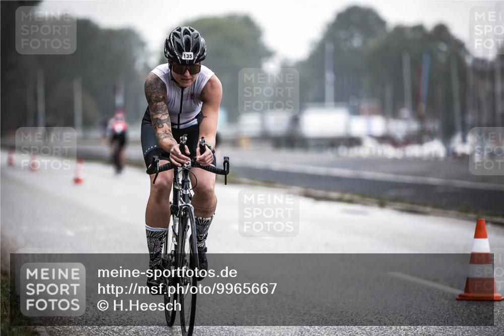 16.08.2026 - KN Förde Triathlon 2026 H.Heesch http://msf.ph/oto/9965667 16.08.2026 09:24:59 Radfahren 135, 156, 168 meine-sportfotos.de