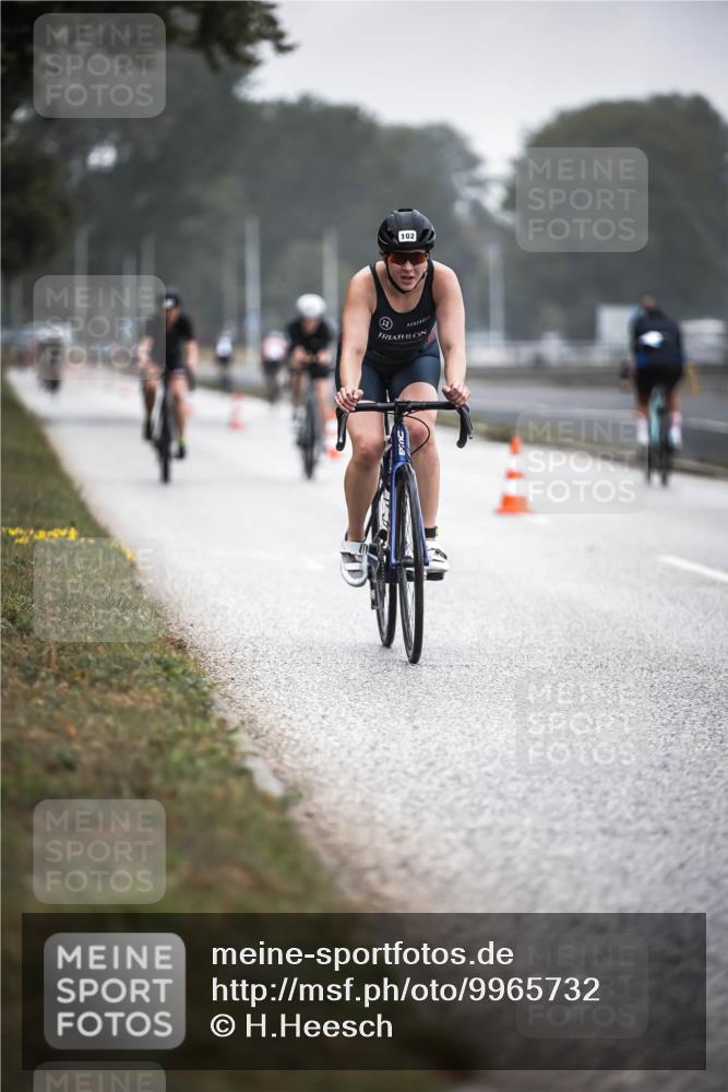 16.08.2026 - KN Förde Triathlon 2026 H.Heesch http://msf.ph/oto/9965732 16.08.2026 09:25:30 Radfahren 102, 150, 164, 169, 170, 191, 193, 198 meine-sportfotos.de