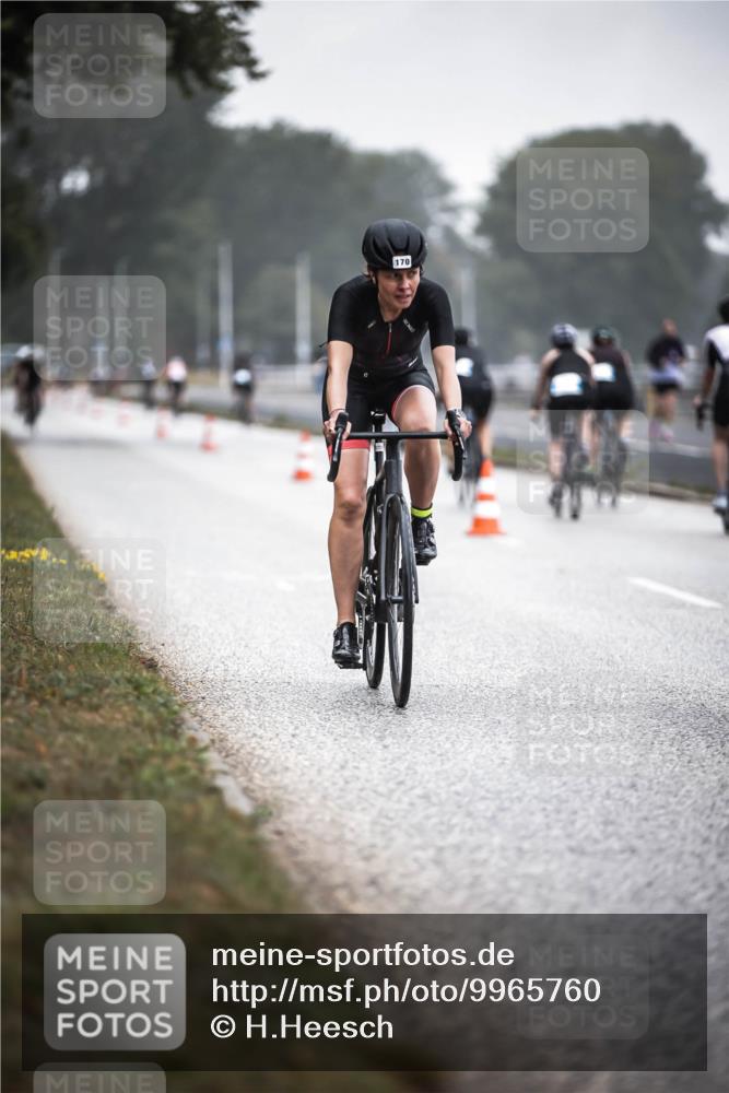 16.08.2026 - KN Förde Triathlon 2026 H.Heesch http://msf.ph/oto/9965760 16.08.2026 09:25:32 Radfahren 102, 150, 170, 191, 193, 198 meine-sportfotos.de
