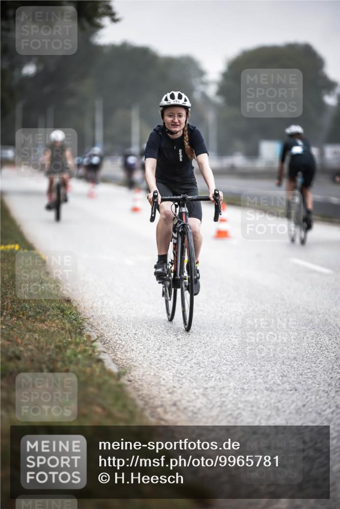 16.08.2026 - KN Förde Triathlon 2026 H.Heesch http://msf.ph/oto/9965781 16.08.2026 09:25:42 Radfahren 115, 139, 145, 153, 163, 225 meine-sportfotos.de