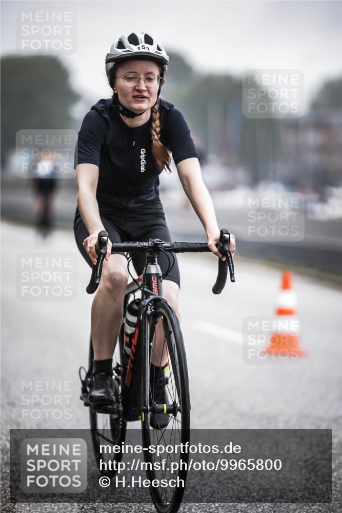 16.08.2026 - KN Förde Triathlon 2026 H.Heesch http://msf.ph/oto/9965800 16.08.2026 09:25:43 Radfahren 115, 139, 145, 153, 163, 225 meine-sportfotos.de