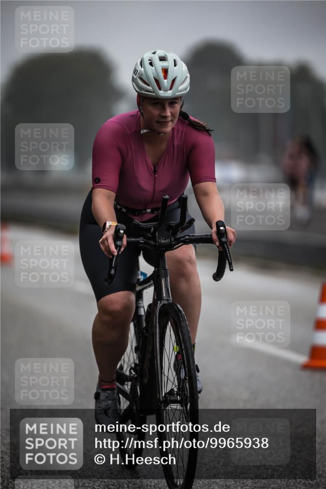 16.08.2026 - KN Förde Triathlon 2026 H.Heesch http://msf.ph/oto/9965938 16.08.2026 09:27:19 Radfahren 126, 177, 183 meine-sportfotos.de