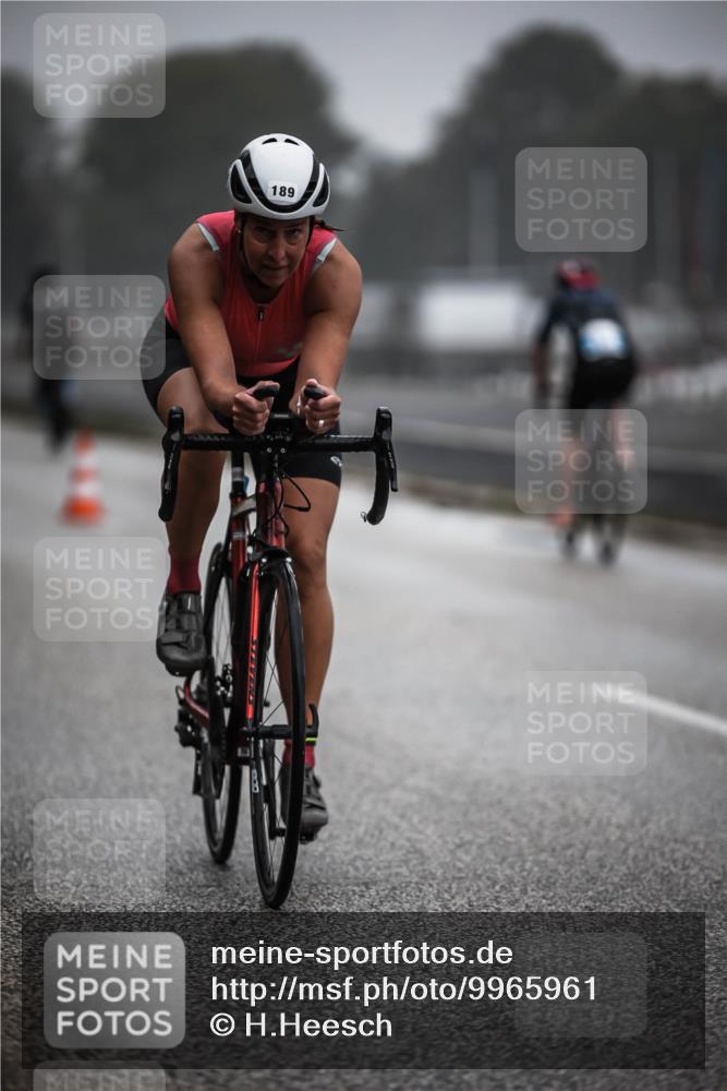 16.08.2026 - KN Förde Triathlon 2026 H.Heesch http://msf.ph/oto/9965961 16.08.2026 09:27:27 Radfahren 119, 121, 138, 172, 176, 180, 189 meine-sportfotos.de