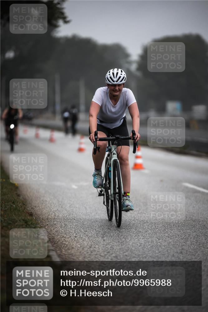 16.08.2026 - KN Förde Triathlon 2026 H.Heesch http://msf.ph/oto/9965988 16.08.2026 09:27:31 Radfahren 119, 121, 138, 171, 172, 176, 180, 230 meine-sportfotos.de