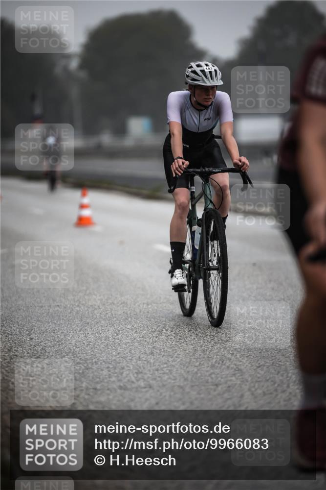16.08.2026 - KN Förde Triathlon 2026 H.Heesch http://msf.ph/oto/9966083 16.08.2026 09:27:50 Radfahren 115, 142, 168, 186, 187, 204 meine-sportfotos.de