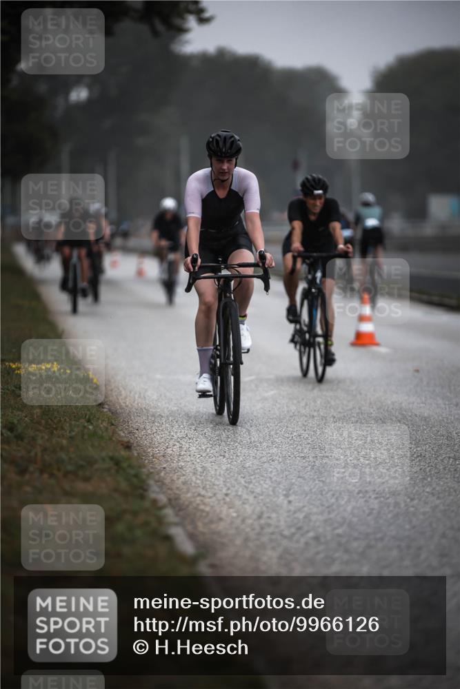 16.08.2026 - KN Förde Triathlon 2026 H.Heesch http://msf.ph/oto/9966126 16.08.2026 09:27:56 Radfahren 103, 115, 142, 164, 166, 178, 186 meine-sportfotos.de