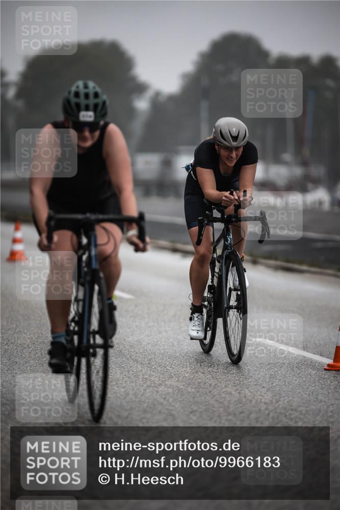 16.08.2026 - KN Förde Triathlon 2026 H.Heesch http://msf.ph/oto/9966183 16.08.2026 09:28:04 Radfahren 103, 110, 113, 114, 146, 164, 174, 190, 192, 194, 198, 239 meine-sportfotos.de