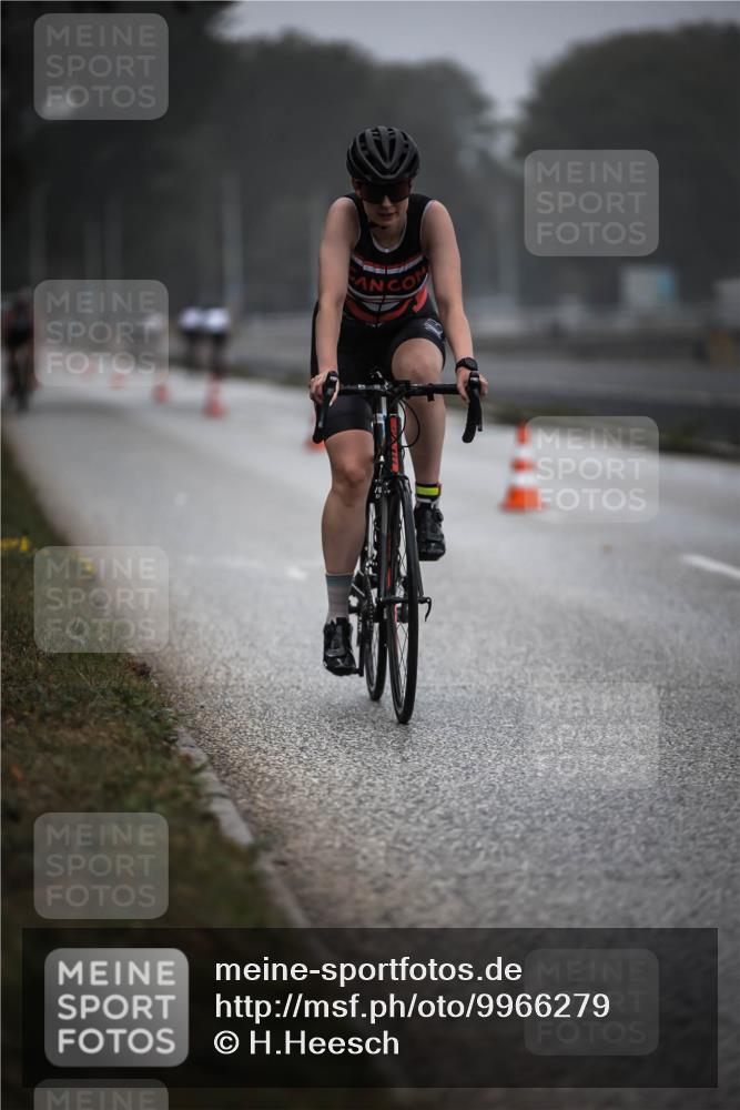 16.08.2026 - KN Förde Triathlon 2026 H.Heesch http://msf.ph/oto/9966279 16.08.2026 09:28:23 Radfahren 109, 122 meine-sportfotos.de