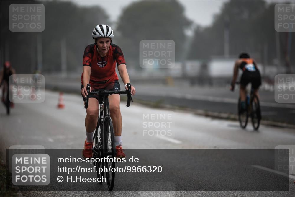 16.08.2026 - KN Förde Triathlon 2026 H.Heesch http://msf.ph/oto/9966320 16.08.2026 09:28:32 Radfahren 117, 139, 160, 163, 167, 200 meine-sportfotos.de