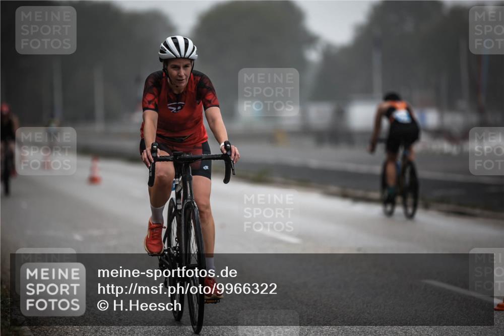 16.08.2026 - KN Förde Triathlon 2026 H.Heesch http://msf.ph/oto/9966322 16.08.2026 09:28:32 Radfahren 117, 139, 160, 163, 167, 200 meine-sportfotos.de