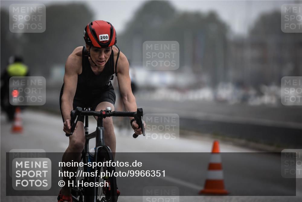 16.08.2026 - KN Förde Triathlon 2026 H.Heesch http://msf.ph/oto/9966351 16.08.2026 09:28:36 Radfahren 139, 200 meine-sportfotos.de