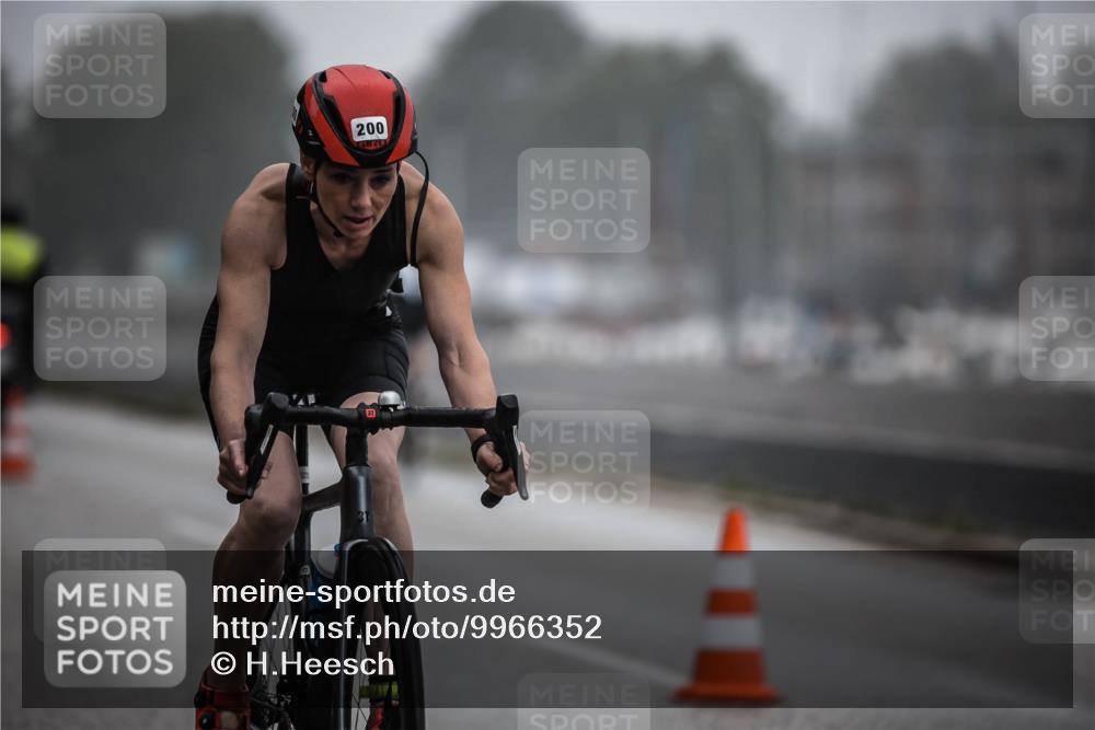 16.08.2026 - KN Förde Triathlon 2026 H.Heesch http://msf.ph/oto/9966352 16.08.2026 09:28:36 Radfahren 139, 200 meine-sportfotos.de