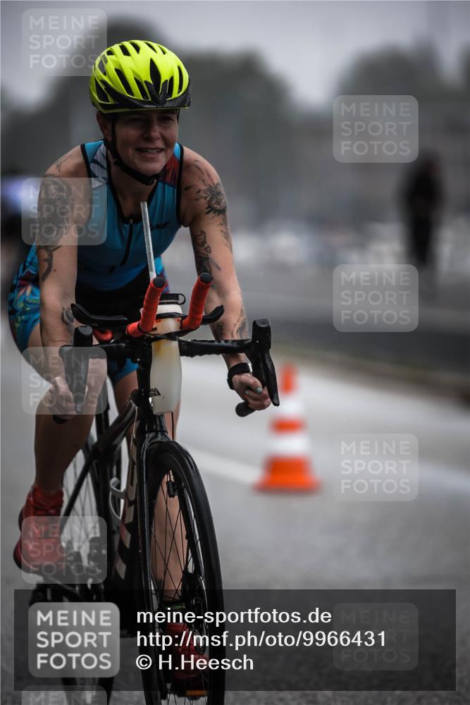 16.08.2026 - KN Förde Triathlon 2026 H.Heesch http://msf.ph/oto/9966431 16.08.2026 09:29:22 Radfahren 201, 213, 241 meine-sportfotos.de
