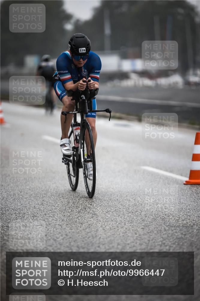 16.08.2026 - KN Förde Triathlon 2026 H.Heesch http://msf.ph/oto/9966447 16.08.2026 09:29:37 Radfahren 101, 116, 212 meine-sportfotos.de