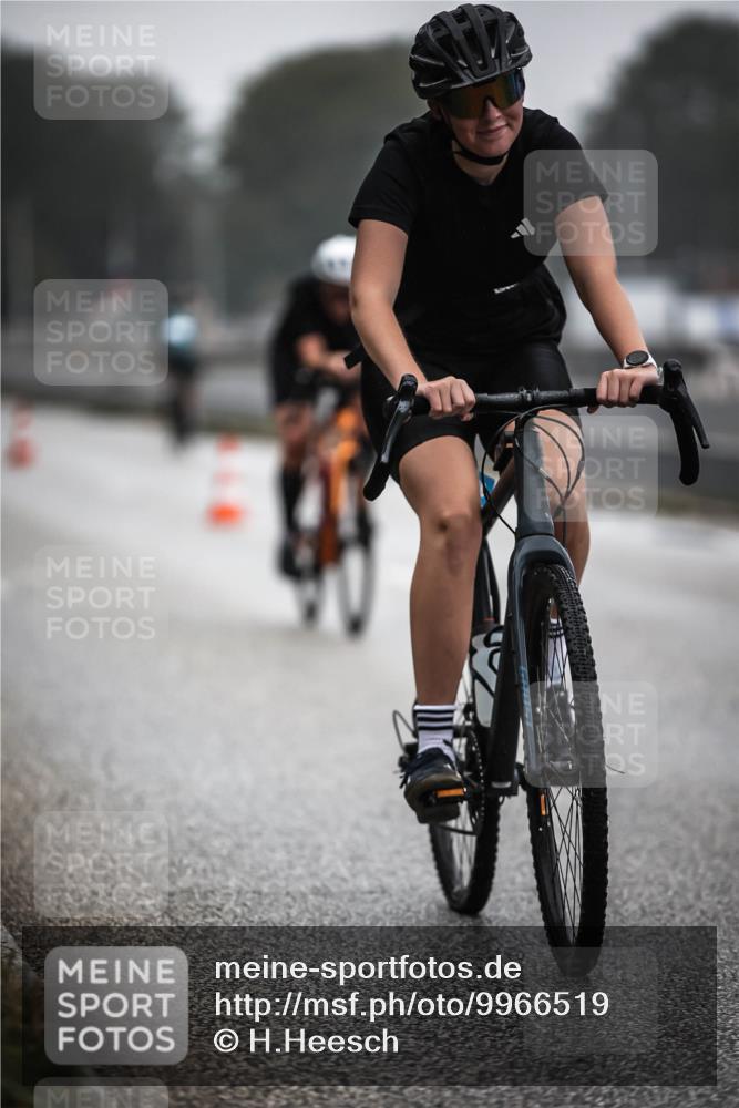 16.08.2026 - KN Förde Triathlon 2026 H.Heesch http://msf.ph/oto/9966519 16.08.2026 09:29:53 Radfahren 119, 121, 181, 206 meine-sportfotos.de