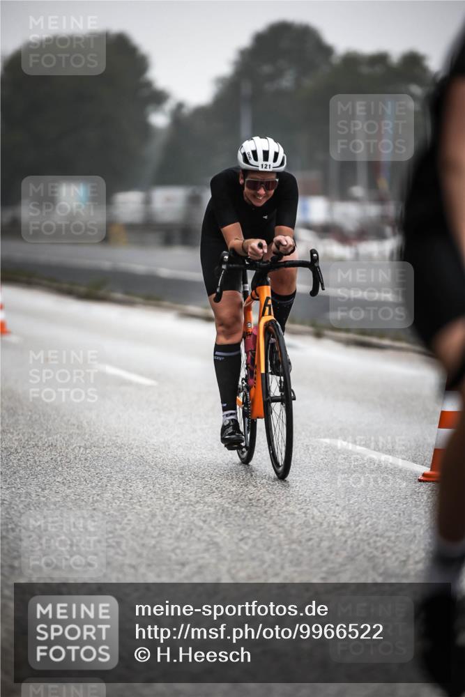 16.08.2026 - KN Förde Triathlon 2026 H.Heesch http://msf.ph/oto/9966522 16.08.2026 09:29:54 Radfahren 121, 181, 206, 229 meine-sportfotos.de