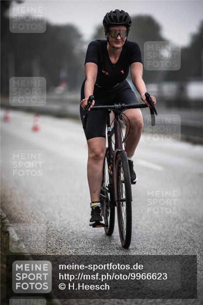 16.08.2026 - KN Förde Triathlon 2026 H.Heesch http://msf.ph/oto/9966623 16.08.2026 09:30:07 Radfahren 107, 126, 127, 148, 177, 203, 230, 240 meine-sportfotos.de
