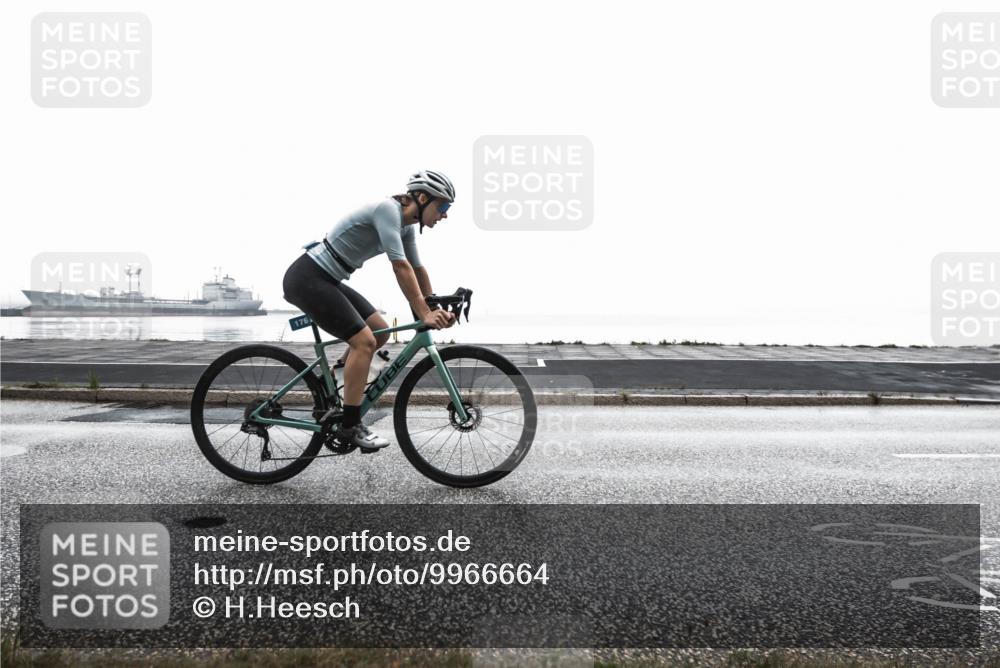 16.08.2026 - KN Förde Triathlon 2026 H.Heesch http://msf.ph/oto/9966664 16.08.2026 09:40:27 Radfahren 106, 127, 133, 140, 142, 176, 191 meine-sportfotos.de
