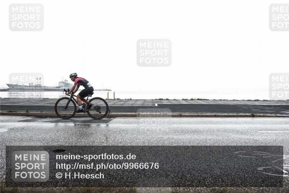 16.08.2026 - KN Förde Triathlon 2026 H.Heesch http://msf.ph/oto/9966676 16.08.2026 09:40:40 Radfahren 139, 232 meine-sportfotos.de