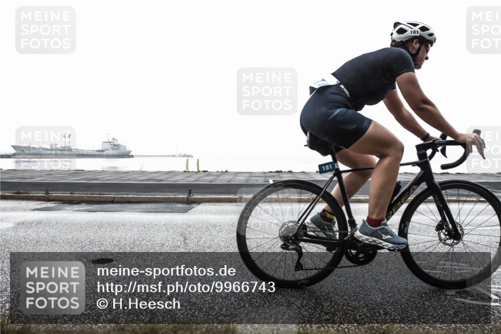 16.08.2026 - KN Förde Triathlon 2026 H.Heesch http://msf.ph/oto/9966743 16.08.2026 09:41:51 Radfahren 107, 128, 180, 181, 194, 211, 239, 245 meine-sportfotos.de