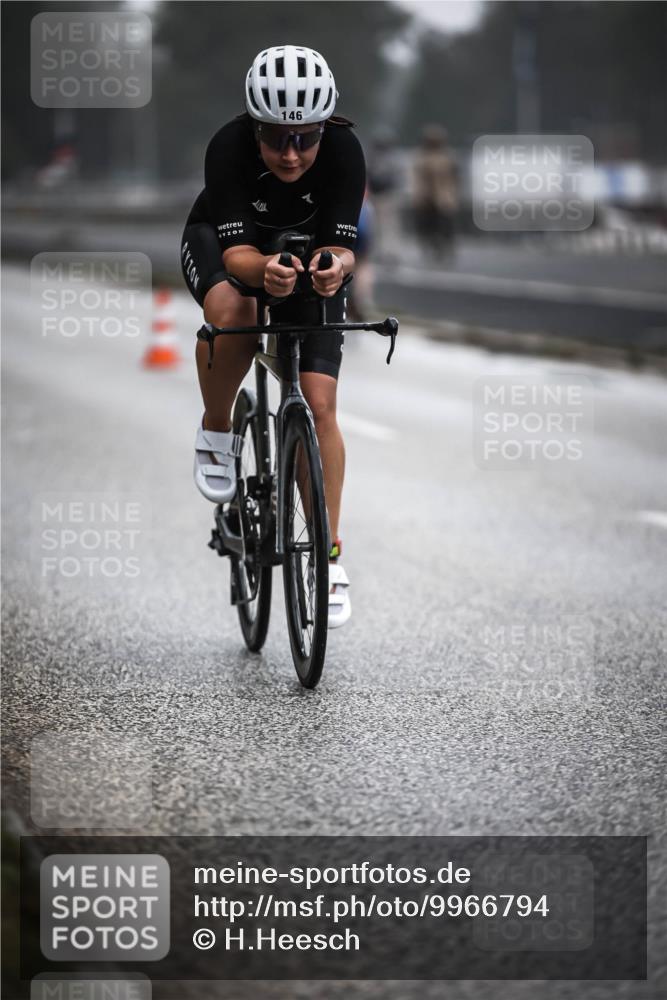 16.08.2026 - KN Förde Triathlon 2026 H.Heesch http://msf.ph/oto/9966794 16.08.2026 09:30:24 Radfahren 110, 113, 142, 146 meine-sportfotos.de