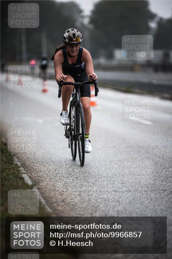 16.08.2026 - KN Förde Triathlon 2026 H.Heesch http://msf.ph/oto/9966857 16.08.2026 09:30:33 Radfahren 159, 179, 204, 219 meine-sportfotos.de