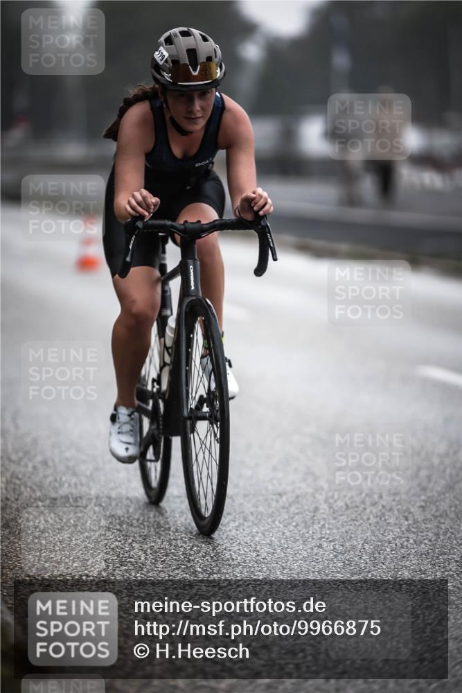 16.08.2026 - KN Förde Triathlon 2026 H.Heesch http://msf.ph/oto/9966875 16.08.2026 09:30:33 Radfahren 159, 179, 204, 219 meine-sportfotos.de
