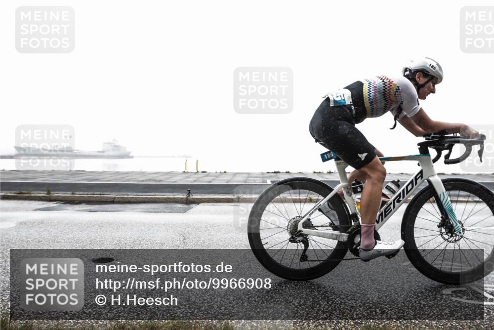 16.08.2026 - KN Förde Triathlon 2026 H.Heesch http://msf.ph/oto/9966908 16.08.2026 09:45:16 Radfahren 185, 188 meine-sportfotos.de