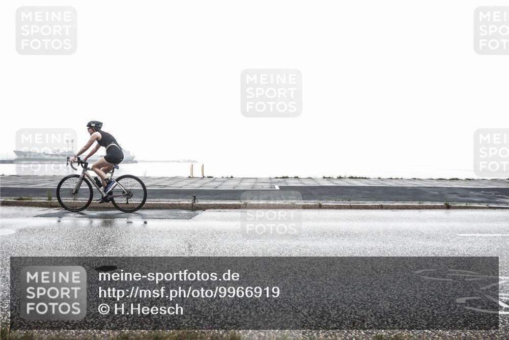 16.08.2026 - KN Förde Triathlon 2026 H.Heesch http://msf.ph/oto/9966919 16.08.2026 09:45:30 Radfahren 154, 197, 243, 268 meine-sportfotos.de