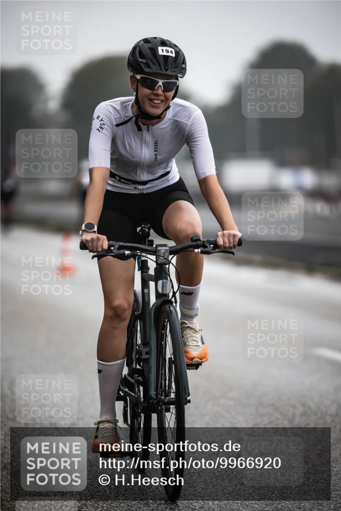 16.08.2026 - KN Förde Triathlon 2026 H.Heesch http://msf.ph/oto/9966920 16.08.2026 09:30:46 Radfahren 129, 160, 194, 205, 239, 248 meine-sportfotos.de