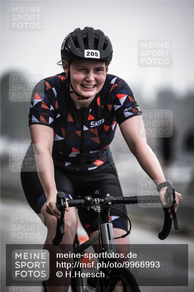 16.08.2026 - KN Förde Triathlon 2026 H.Heesch http://msf.ph/oto/9966993 16.08.2026 09:30:51 Radfahren 129, 141, 149, 160, 205 meine-sportfotos.de