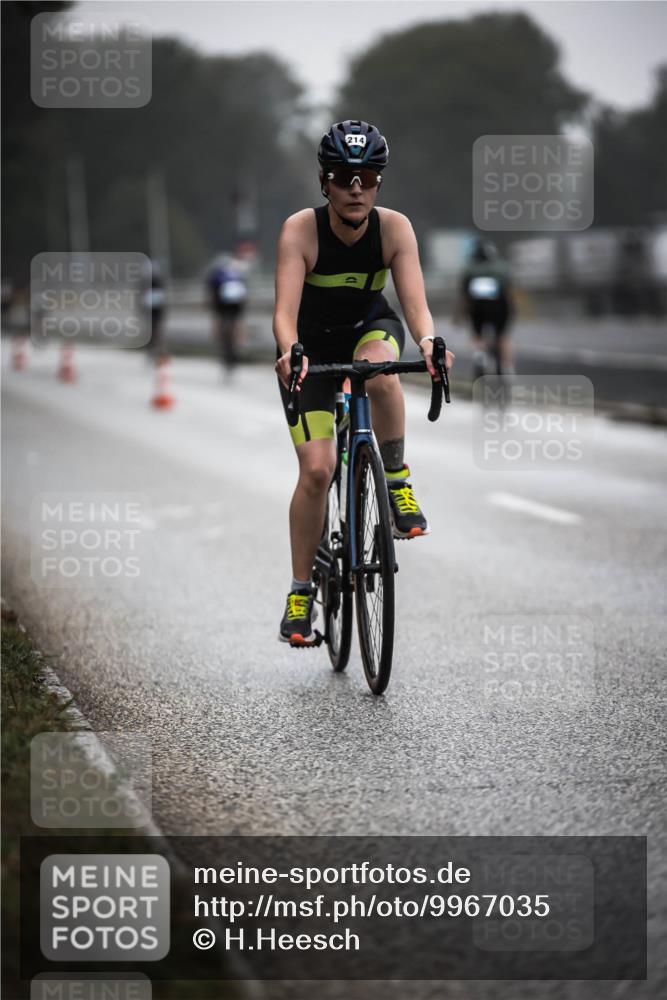16.08.2026 - KN Förde Triathlon 2026 H.Heesch http://msf.ph/oto/9967035 16.08.2026 09:31:01 Radfahren 117, 122, 130, 214, 223 meine-sportfotos.de