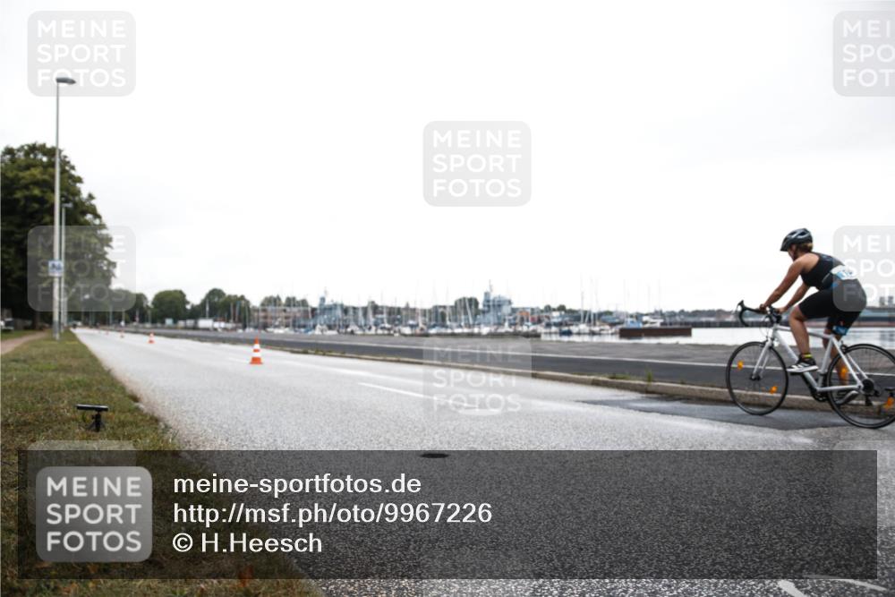16.08.2026 - KN Förde Triathlon 2026 H.Heesch http://msf.ph/oto/9967226 16.08.2026 09:19:40 Radfahren  meine-sportfotos.de
