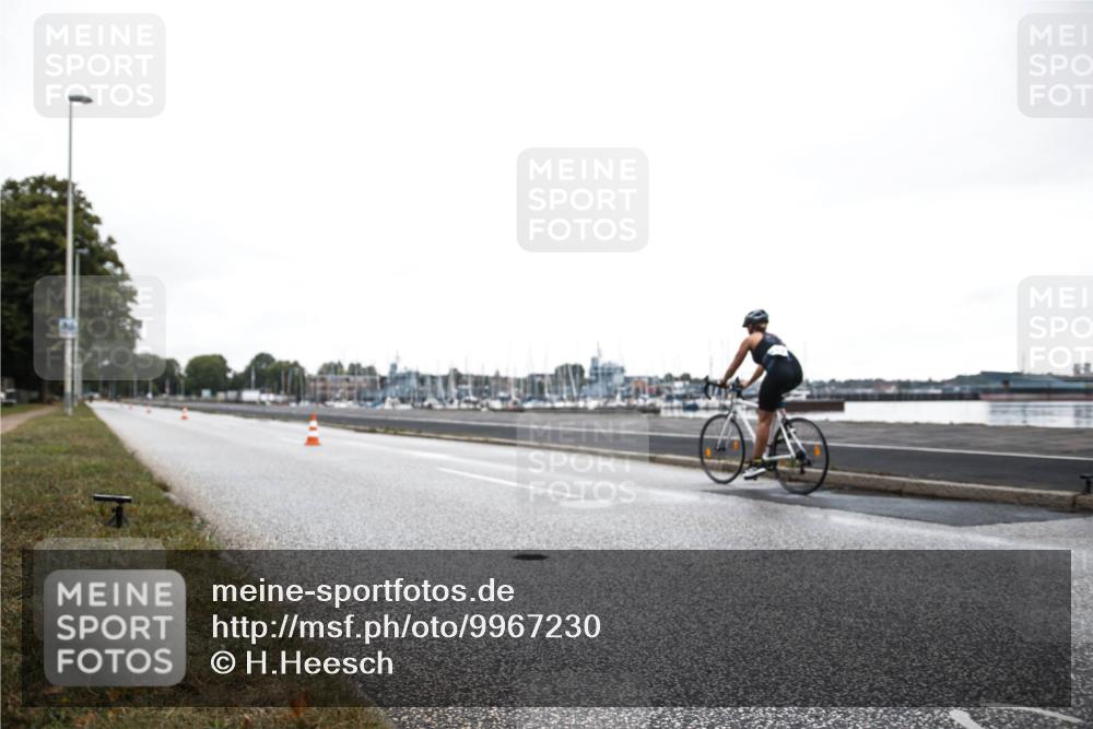16.08.2026 - KN Förde Triathlon 2026 H.Heesch http://msf.ph/oto/9967230 16.08.2026 09:19:40 Radfahren  meine-sportfotos.de