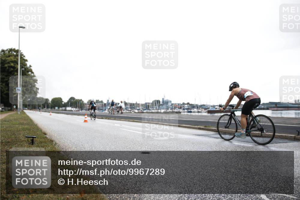 16.08.2026 - KN Förde Triathlon 2026 H.Heesch http://msf.ph/oto/9967289 16.08.2026 09:21:32 Radfahren 133 meine-sportfotos.de